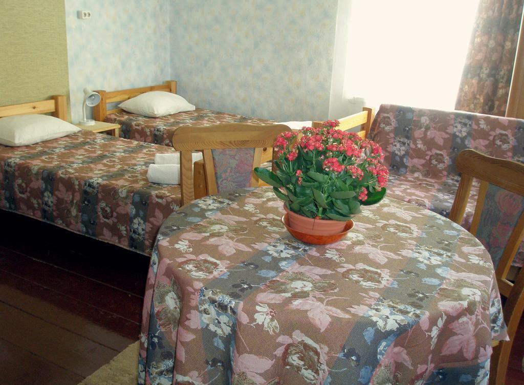 Hotel Meteorits Smiltene Zimmer foto